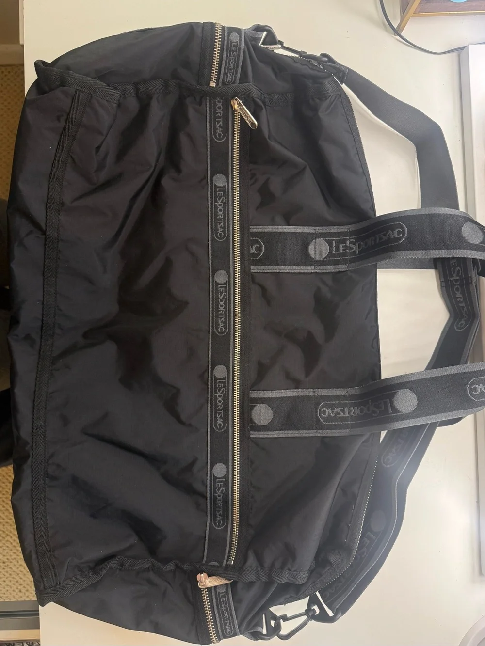 Lesportsac duffel smooth